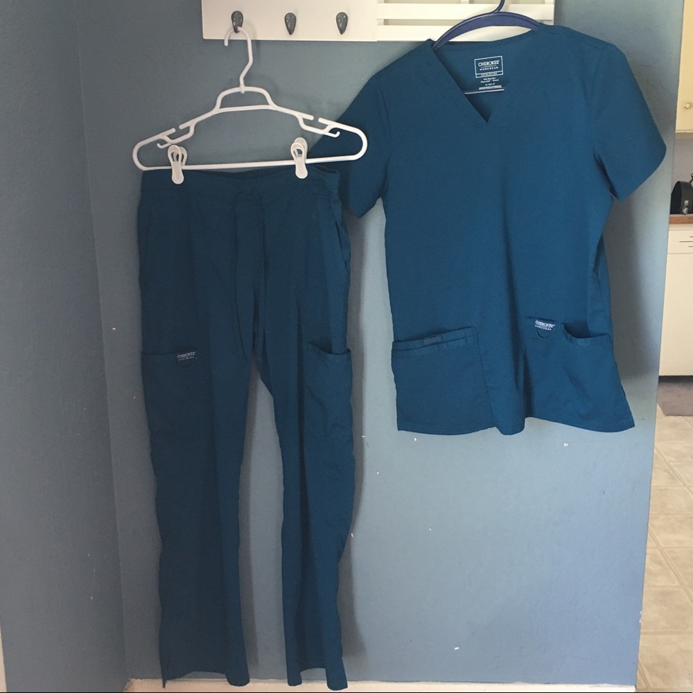 Cherokee Workwear Scrubs